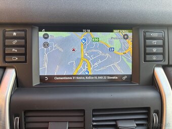 Land Rover Discovery Sport 2.0L TD4 Pure AT - 15