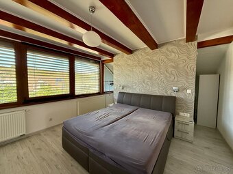 Nadštandardný rodinný dom blízko centra v Prievidzi - 15