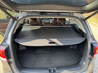 Predám Kia Sorento 2.2 2017 Platinum - 15