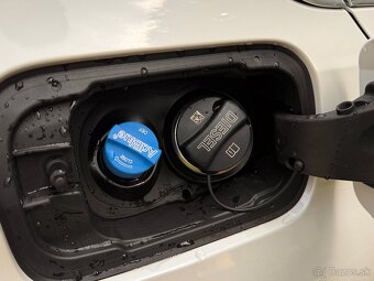 BMW 320d | x-Drive | Luxury Line | LASER | Ťažné - 15