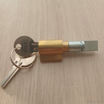 Pneu MITAS JAWA , Cz MZ SIMSON , PIONIER - 15