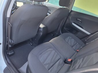 Kia ceed sw - 15