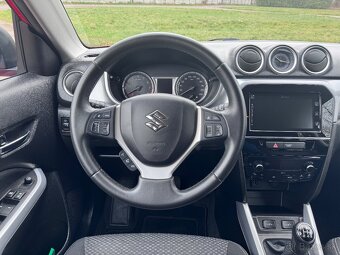 Suzuki Vitara 1.6 benzín 4x4 - 15