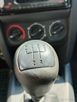 Renault Clio 2 - 15