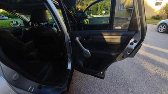 Honda CR-V 2.2   REZERVOVANE - 15
