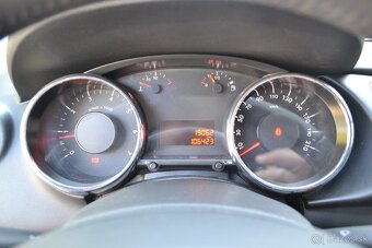 Peugeot 3008 1.6i Vti - 15