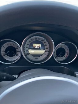Predam Mercedes-Benz E200CDi Bluetec - 15