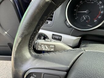 ► ŠKODA YETI 2,0 TDI 4x4 - 125 kW, PARK. SENZORY, NAVI ◄ - 15