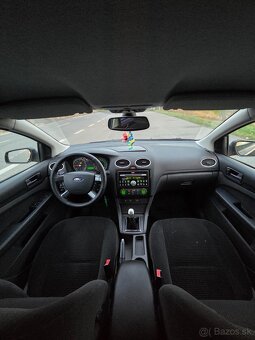 Ford Focus 1.6 benzín - 15