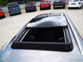 Volkswagen Golf, 1.4TSi HIGHLINE-SERVIS-BRZDY - 15