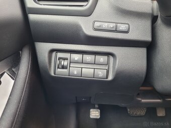 Predám Nissan Leaf elektromobil 40 kWh batéria, 12/2020 - 15