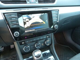 Škoda Superb Combi 1.6 TDI Ambition+ - 15