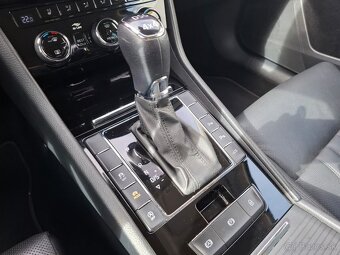 Škoda Superb 3 Combi L&K 2.0 TDI 140 kw, DSG, Canton, tažné - 15