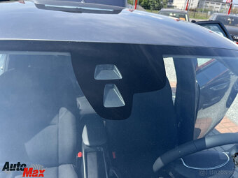 Volvo V40 D2 2.0L 120k Kinetic - 15