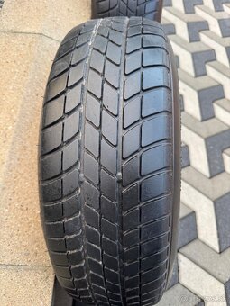 Originálne Kollesa Porsche 924 R14 6Jx14 H2 185/70 R14 88H - 15