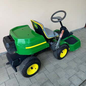 Husqvarna rider 850 / JOHN DEERE - 15