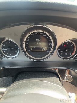 Mercedes-Benz E350 CDI 4MATIC - 15