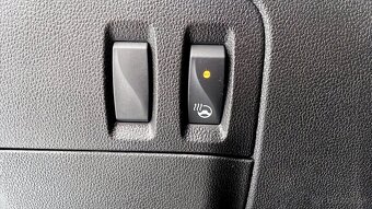 Ponúkame na predaj vozidlo Renault Talisman 1,6i 147kW AT - 15