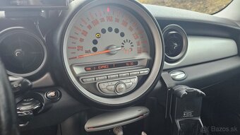 Mini One R56 - 1,4 benzín - vymením za väčšie - 15