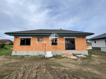 4 izbová novostavba Bungalovu - Veľké Zálužie - 15