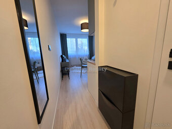 NA PREDAJ PEKNÝ 1 - IZBOVÝ BYT NA ULICI KRIVÁ, KOŠICE - JUH - 15