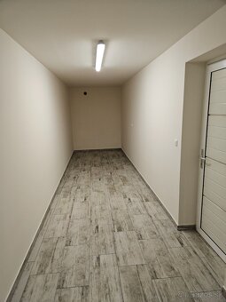 Rodinný dom nadštandardne vybavený. - 15