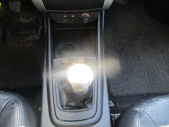 SSANGYONG KORANDO D20T Executive AWD bez koroze 11 - 15