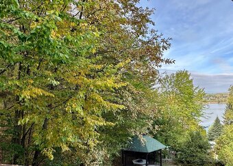 MAĎARSKO - JAZERO RAKACA - 4 IZBOVÁ ZARIADENÁ ZRUBOVÁ POSCHO - 15