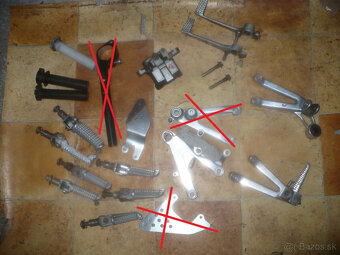 Yamaha YZF 600 R6  r. 99- díly - 15