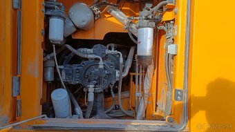 predám pásový báger JCB 220 XL 4F r.v. 2019 5.950 MTH - 15
