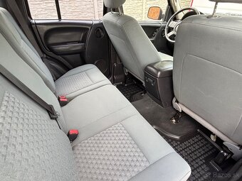 Jeep Cherokee KJ 2.8 CRD Dovoz IT Top stav bez hrdze - 15
