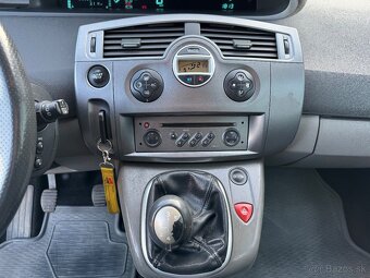 Renault Mégane Scénic 1.6 16V - 15