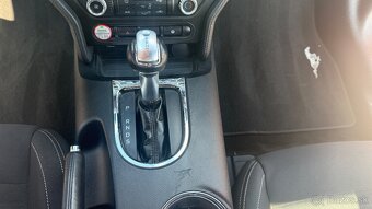 Ford Mustang 2.3 EcoBoost A/T - 15