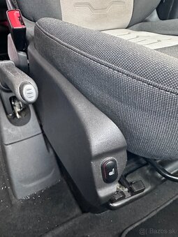 Ford Tourneo Custom - 15