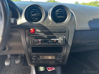 Seat Ibiza 1.2 benzín - 15