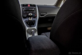 Toyota Auris - 15