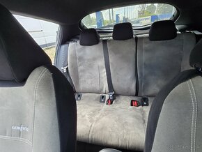 Rezervované Toyota C-HR 1.8 hybrid - 15