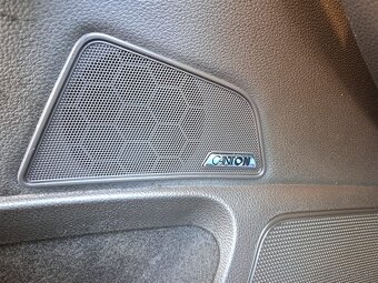 Škoda Superb Combi L&K nadštandardná výbava +kamera - 15