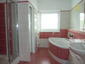 Na predaj polyfunkčný objekt, 570 m2, Prievidza, Olympioniko - 15
