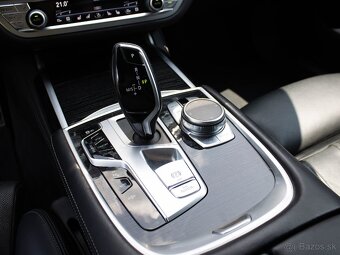 BMW Rad 7 740Li xDrive A/T - 15