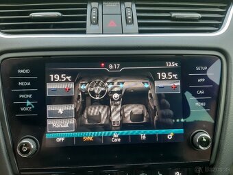 ŠKODA OCTAVIA COMBI 2,0 TDI DSG - 15