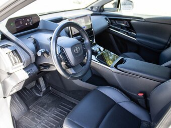 Toyota bZ4X BEV 71,4 kWh Executive AWD XMODE - 15