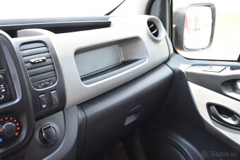 Renault Trafic - 15