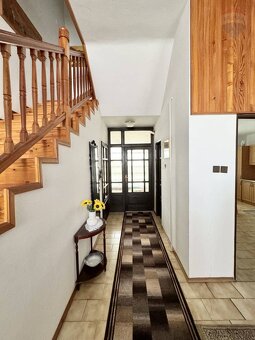 Znížená cena Predaj rodinného domu, Gabčíkovo, 7 izieb, po - 15