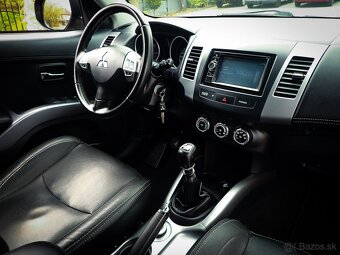 MITSUBISHI OUTLANDER 2.2 DI-D 2012 - 4x4 - NAVI-KAMERA-ŤAŽNE - 15