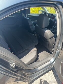Škoda Superb 2.0 TDI SCR Style DSG - 15