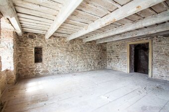 Na predaj rodinný dom Kežmarok Hradné námestie - 15