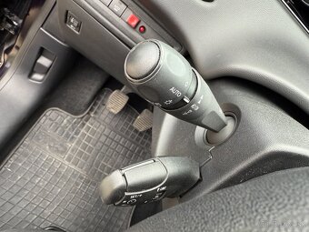 Peugeot 208 1.2 PureTech Active E6.2 - 15