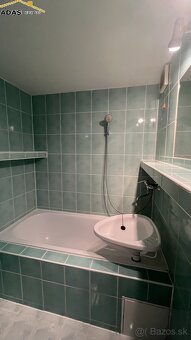 Ponúkame 3-izbový byt na sídlisku Západ. - 15