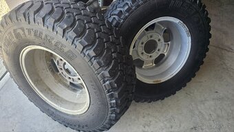 Predam kolesa Terrano 235/75 R15 - 15